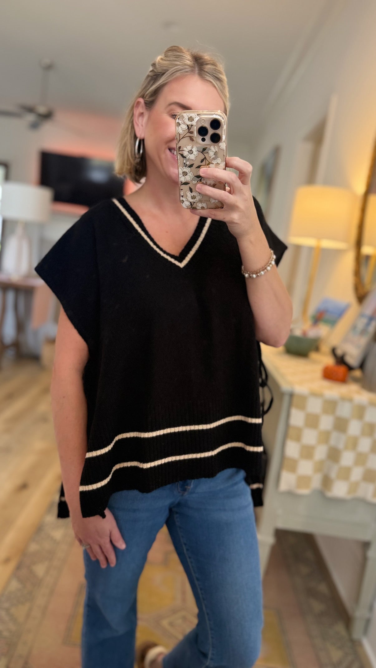 OPEN SIDE TIE SWEATER VEST - BLACK
