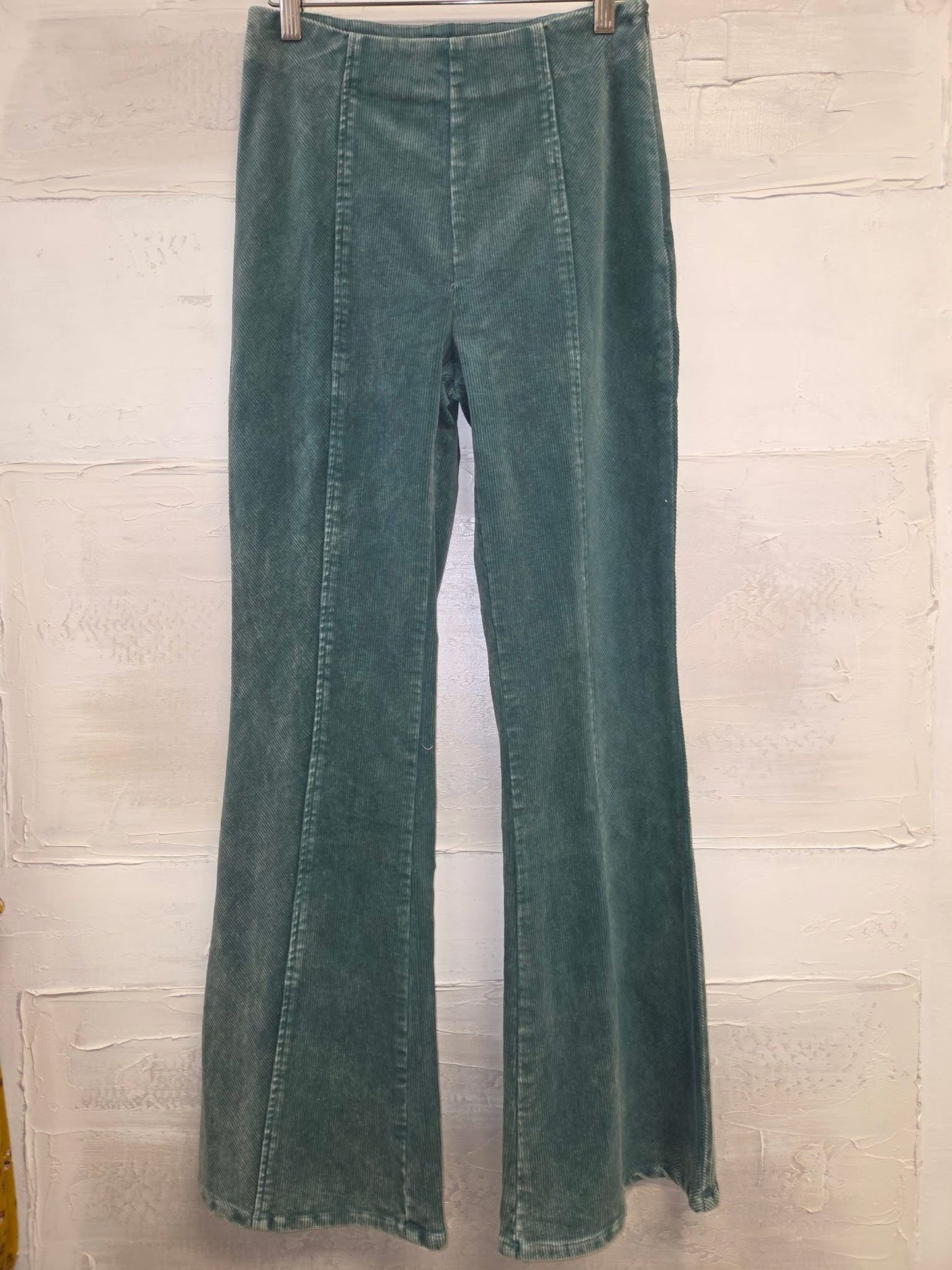 VINTAGE CORDUROY FLARE PANTS