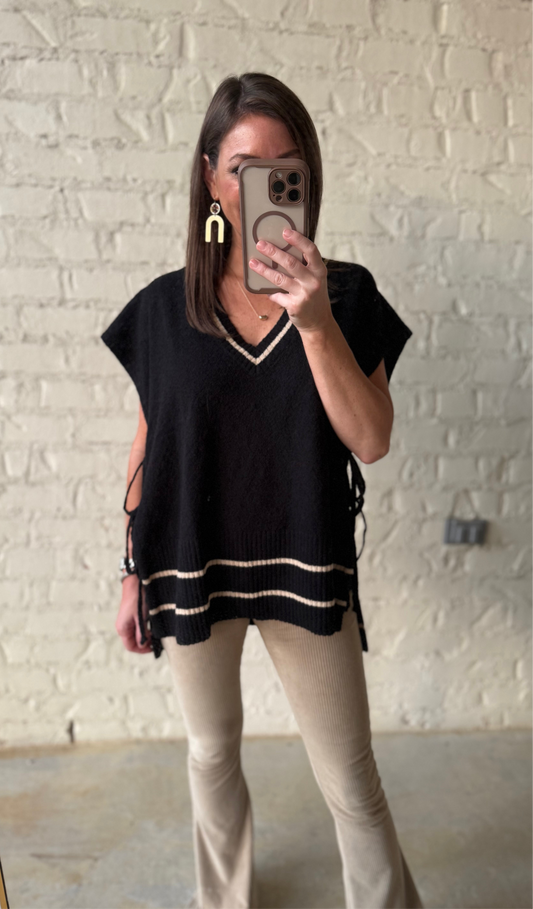 OPEN SIDE TIE SWEATER VEST - BLACK