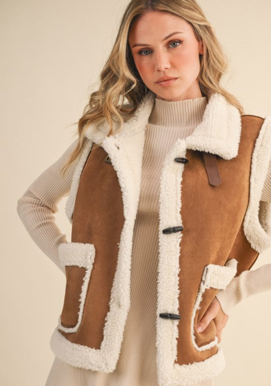 SUEDE & SHERPA VEST