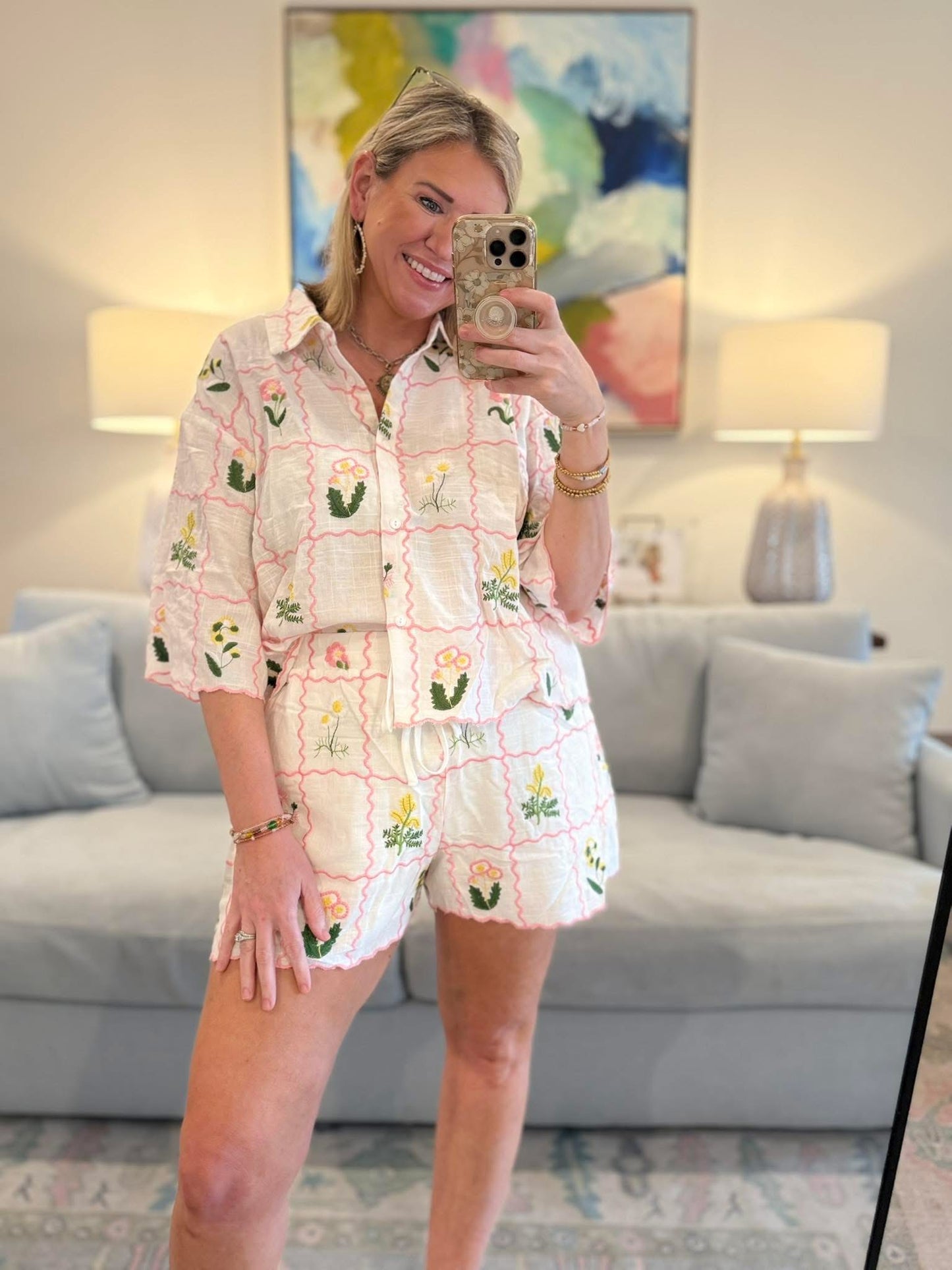 FLOWER EMBROIDERED BOXY TOP & SHORT SET