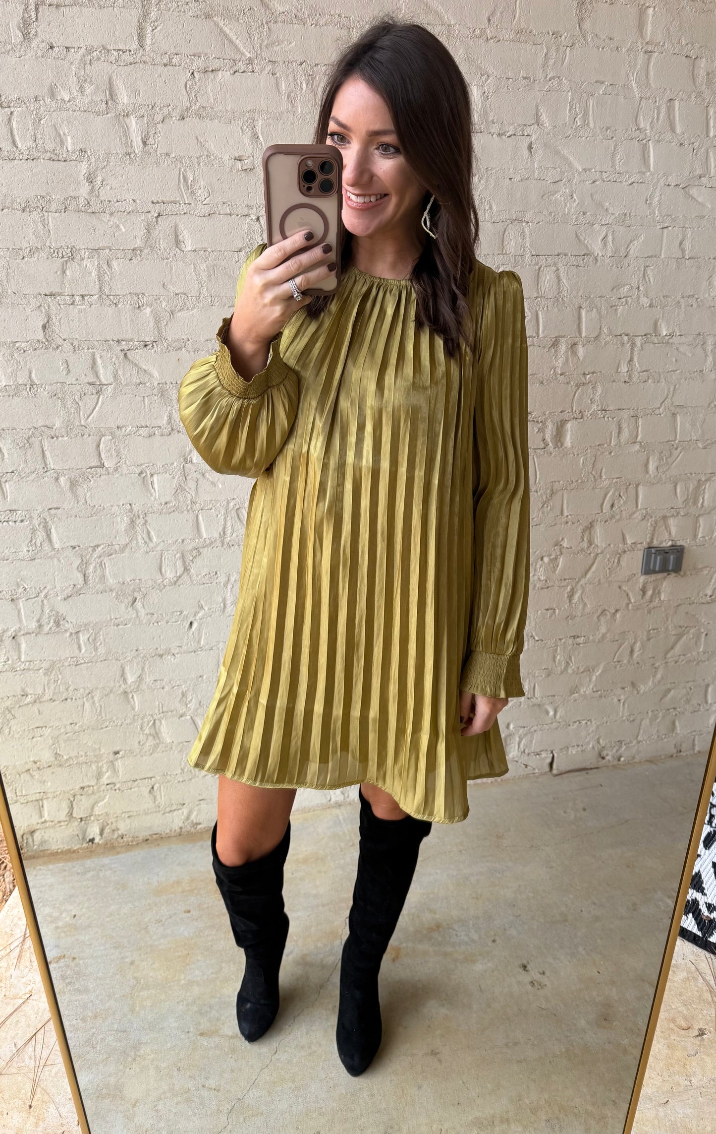 METALLIC PLEATED A-LINE MINI