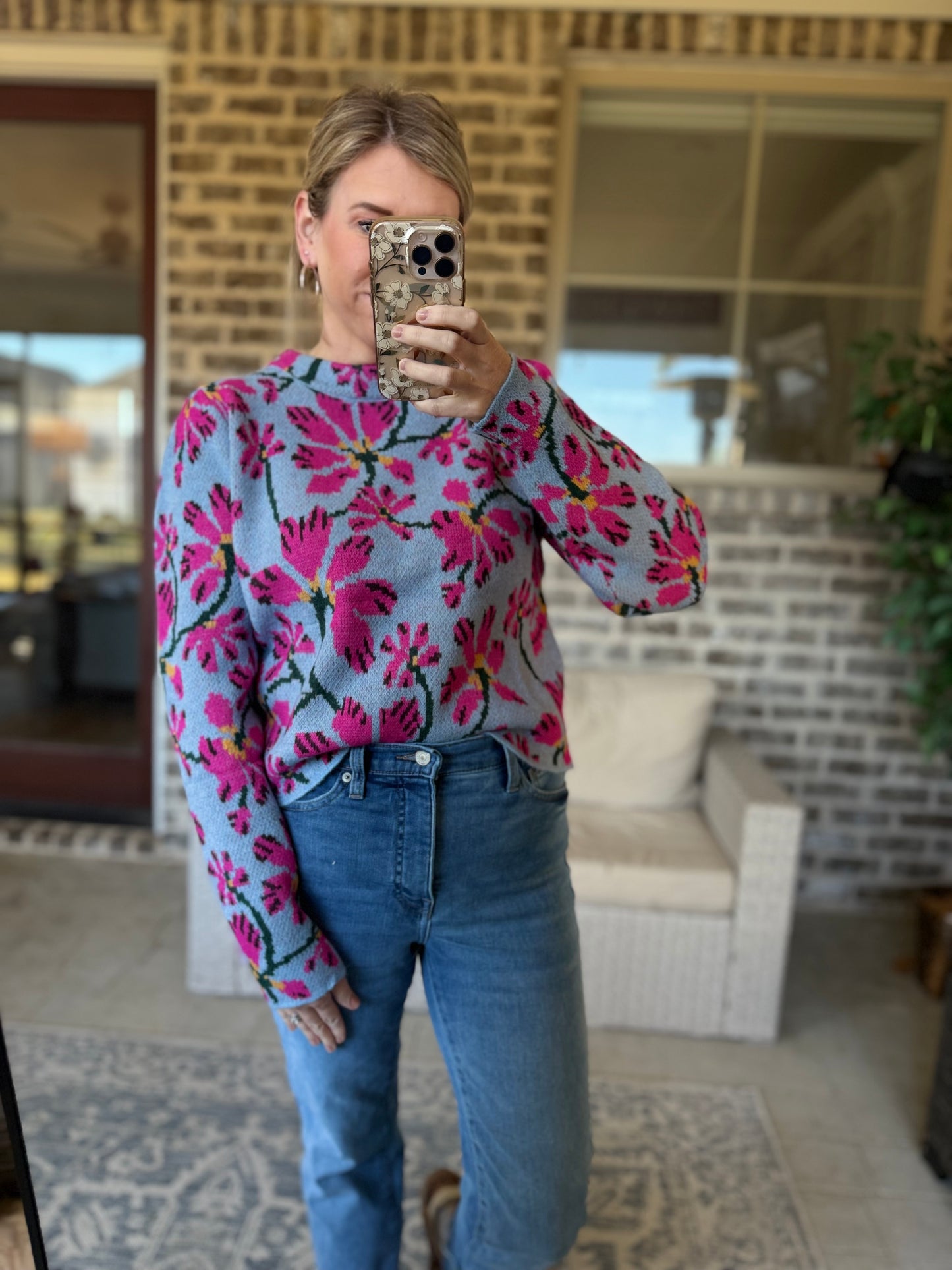 WINTER BLUE FLORAL SWEATER