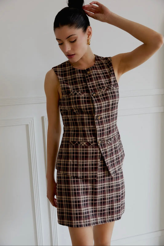 BUTTON-UP VEST & SUITED SKORT SET