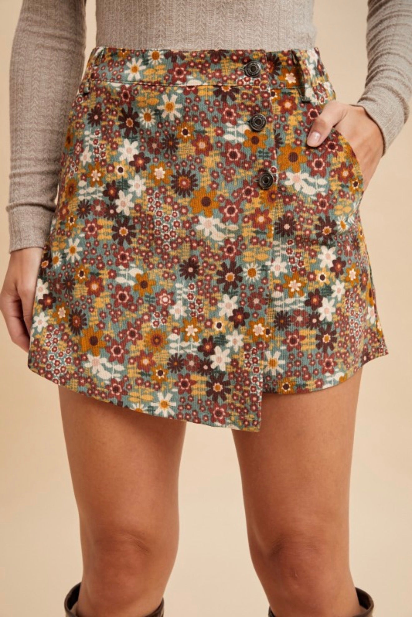 FLORAL CORDUROY WRAP SKORT